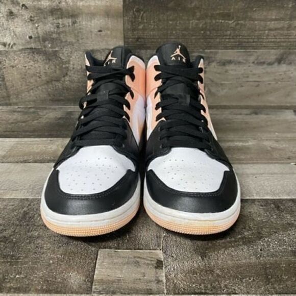 Nike Air Jordan 1 Mid Mens Size 10 2021 Crimson Tint Arctic 554724 133 Used Once - Picture 2 of 7